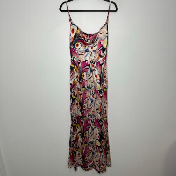 NWT MARCIANO Madelyn Maxi Dress Wonderland Print 100% Silk 4 - Picture 1 of 5